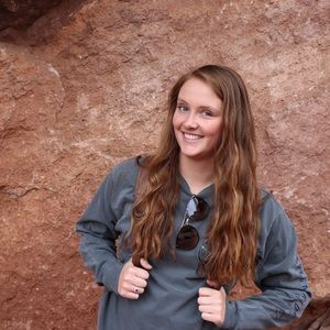 Meet your Posher, Kelsey